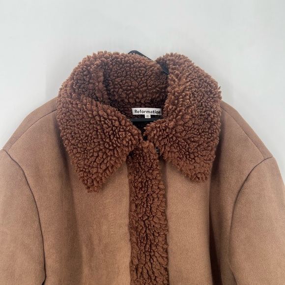 Reformation Talli Shearling Faux Suede Fur Jacket In Chocolate Brown - Picture 1 of 10